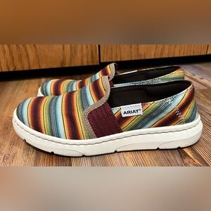 Ariat 6.5B Women’s Slip On Shoes